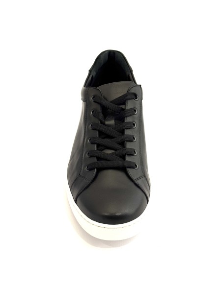 Sneaker casual uomo articolo SPENCER pelle nera suola gomma bianca